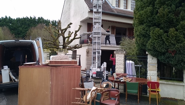 Débarras de maison à Genève : simplifiez-vous la vie